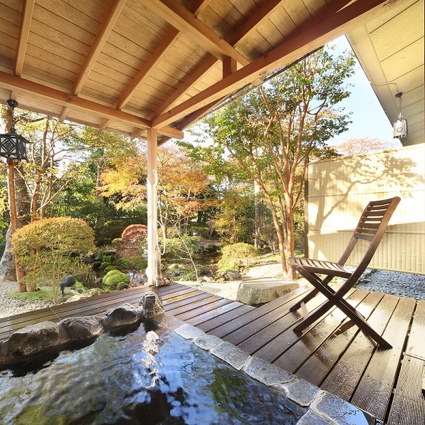 親族だけの箱根旅館ウェディング・露天風呂付客室